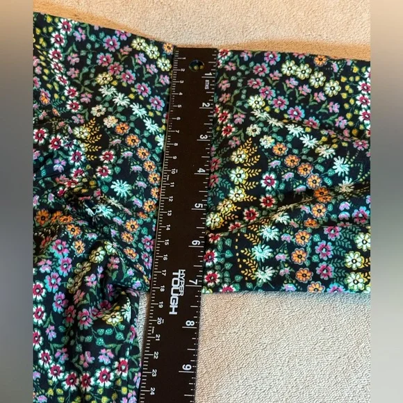 LOFT Ruffled Black Floral 3/4 Sleeve Feminine Blouse  Cotton Tie Back Top - Picture 13 of 13